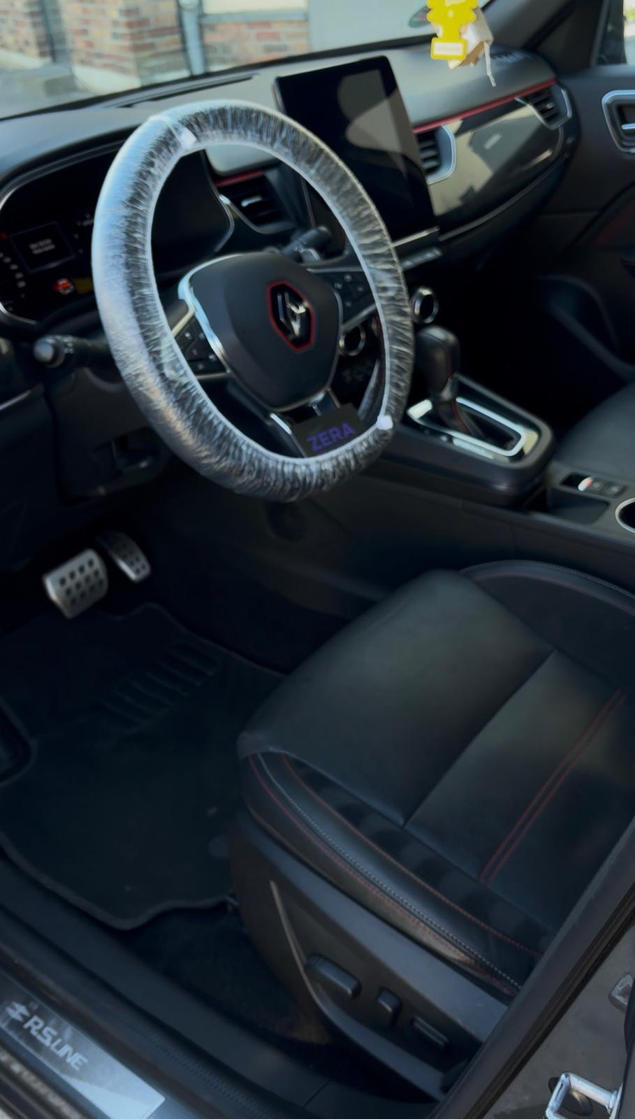 Renault R.S. Line Innenraum tiefengereinigt