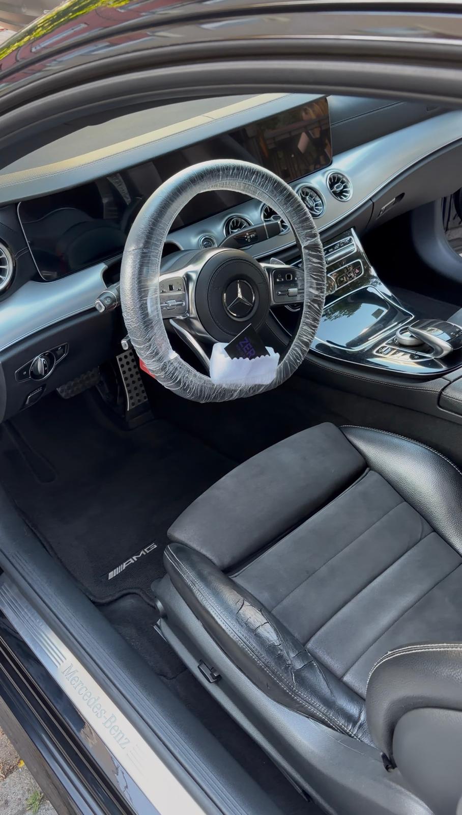 Mercedes-Benz AMG Innenraum nach professioneller Aufbereitung