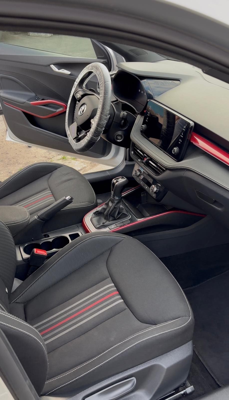 Škoda Fabia Innenraum tiefengereinigt